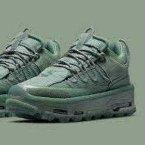 Air Jordan Womens JORDAN AIR MAE 'DUTCH GREEN'